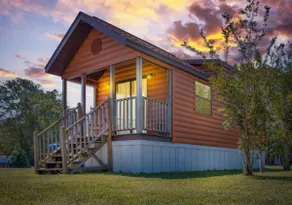Cozy 1BR Cabin in Jacksonville - Image 5