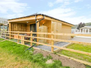 Cilan Lodge - Image 2