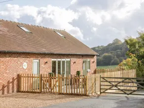 Conkers' Cottage - Image 2