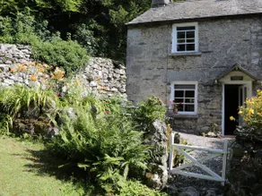 Coachmans Cottage - Image 2