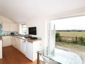 Bowler Yard Cottage - Image 5