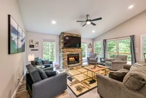 Creekside Cabin in Franklin ~ 8 Mi to Downtown! - Image 2