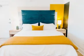 Songwriter's Suite: Luxe Music Row Stay! - Image 2