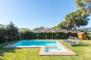 Villa Alconada Marbella Beach House - Image 2