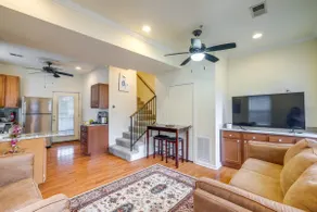 5 Mi to US Capitol: Washington DC Townhome - Image 5