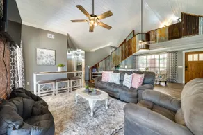 Broken Bow Vacation Rental w/ Pool & Hot Tub! - Image 4