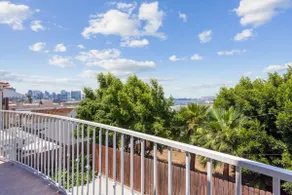 Charming Retreat On West Quince Street 2 Bedroom Condo by RedAwning - Image 4