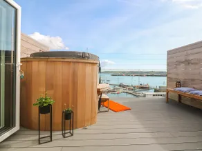 16 Arwenack Street - Image 3
