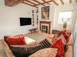 2 Rodgers Mews - Image 4