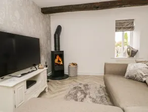 Gradevole cottage adatto alle famiglie con barbecue e giardino | Accetta animali domestici - Image 4