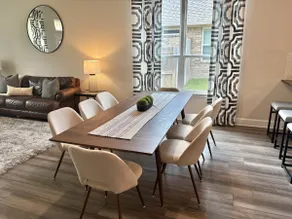 Ol Army Escape - Modern 4BR 3BA Home - Image 4