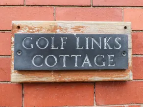 2 GOLF LINKS COTTAGES, pet friendly, with a garden in Norley - Image 2