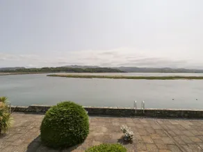 25 South Snowdon Wharf - Image 2