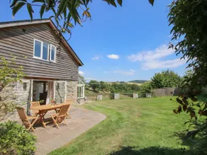 Brynlikky Cottage - Image 4