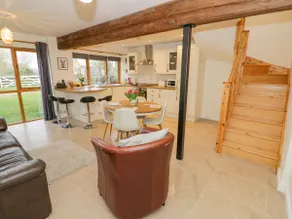 Granary Cottage - Image 3