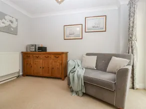 2 Bathsheba Terrace - Image 5