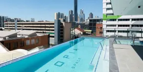 Valley Centre Boutique 2Bed2bath Apt w/Pool + Car - Image 3