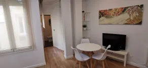 Quiet flat in Chueca - Image 4