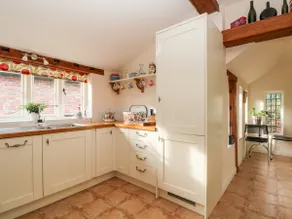 Chapel Cottage - Image 5