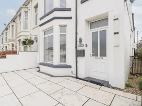 76A Mackworth Road - Image 2