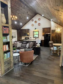 Whippoorwill Run Cabin — Jasper, AR - Image 5