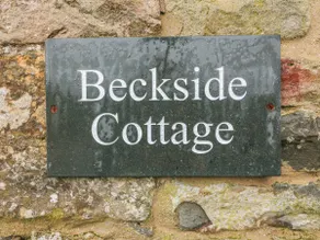 Beckside Cottage - Image 2