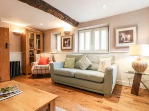 Christmas Cottage - Image 3
