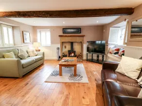 Christmas Cottage - Image 2