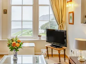 Clooneavin Apartment 8 - Image 3