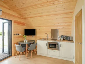 Caban Cariad - Image 5