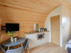 Caban Cariad - Image 4