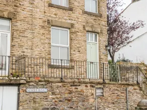 Canalside Cottage - Image 2