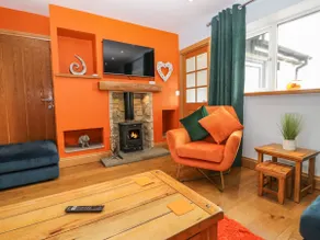 Bluebell Cottage - Image 2