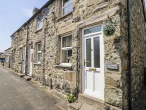 Cae Tanws Bach - Image 3