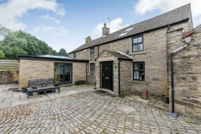 Carr House Farm, GLOSSOP - Image 2