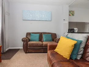 Dolphin Chalet - Image 5