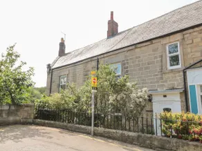 1A Chantry Place - Image 2