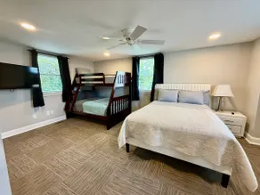 Cozy Getaway - Central to PHL and Wilmington - Image 3