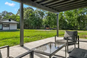 Stylishly Remodeled 2-Bedroom home in Orangefield - Image 2