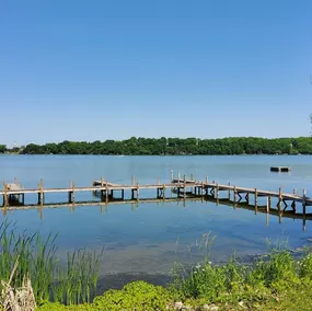 Cozy Cabin | Lake Access, Kayaks/Bikes, Huge Yard! - Image 3