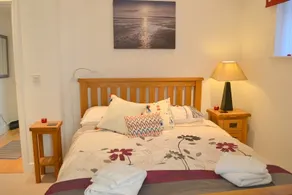 Contemporary Apt, Parking, Seaside, Shaldon, Devon - Image 3