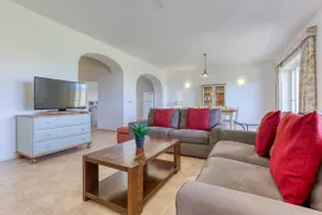 Ta Frenc Apartments - Image 5
