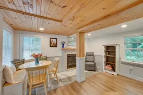 Charming Manheim Cottage w/ On-Site Animal Viewing - Image 3