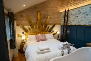 Apple Room Cottage - Luxury Rutland Water Home - Image 3