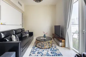 Modern and Stylish 1BR in Business Bay - Image 3