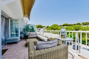 Appartement avec jardin, terrasse et barbecue | Vue jardin - Image 3