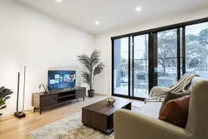 Modern Spacious 3BR2BA townhouse Glen Waverley - Image 5