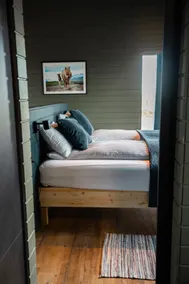 Kristall - Sleeping with the horses - Image 5
