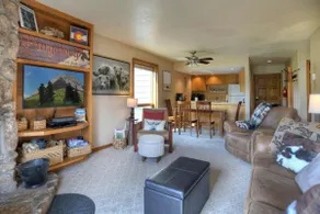 North Star | Pool, Hot Tub, Ski Shuttle & Views - Tennis, Fireplace, Deck - Image 4