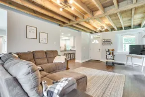 Large Historic Home in Pennsylvania Dutch Country! - Image 3
